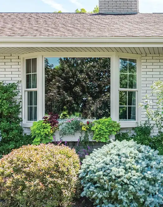 Bay window in cashmere exterior finish